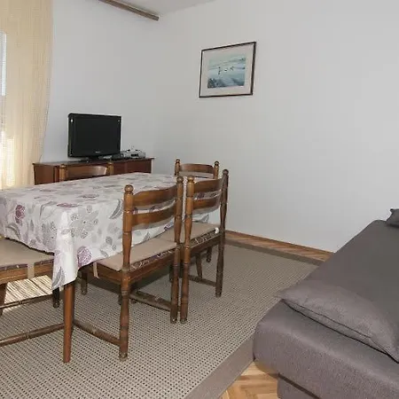 By The Sea Pag - 11400 Apartment Pag Town